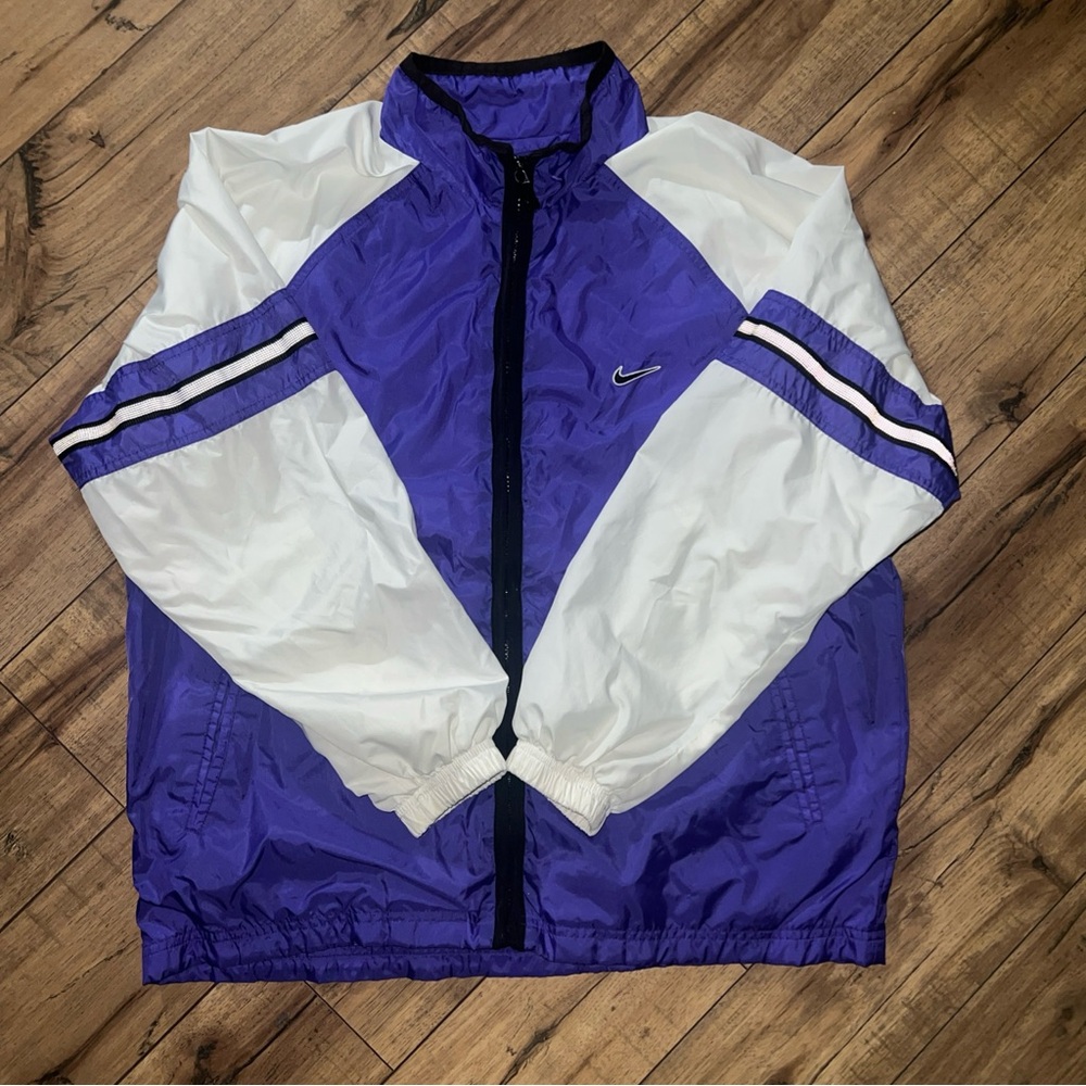 Vintage 90’s Purple Nike Nylon Windbreaker Zip Up Jacket Size Medium Women’s